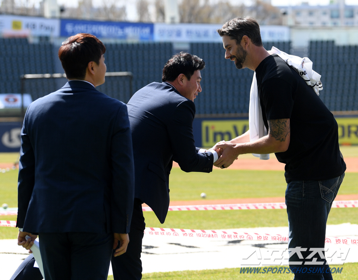 이승엽·서재응·니퍼트·윤석민·심수창·민병헌까지 '잠실구장에서 뭉친 KBO…