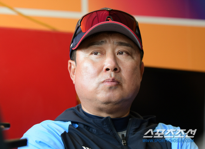 새로운 '깐부' 등장! 사실상 3대3 트레이드. '즉전감' 찾은 롯데→'…