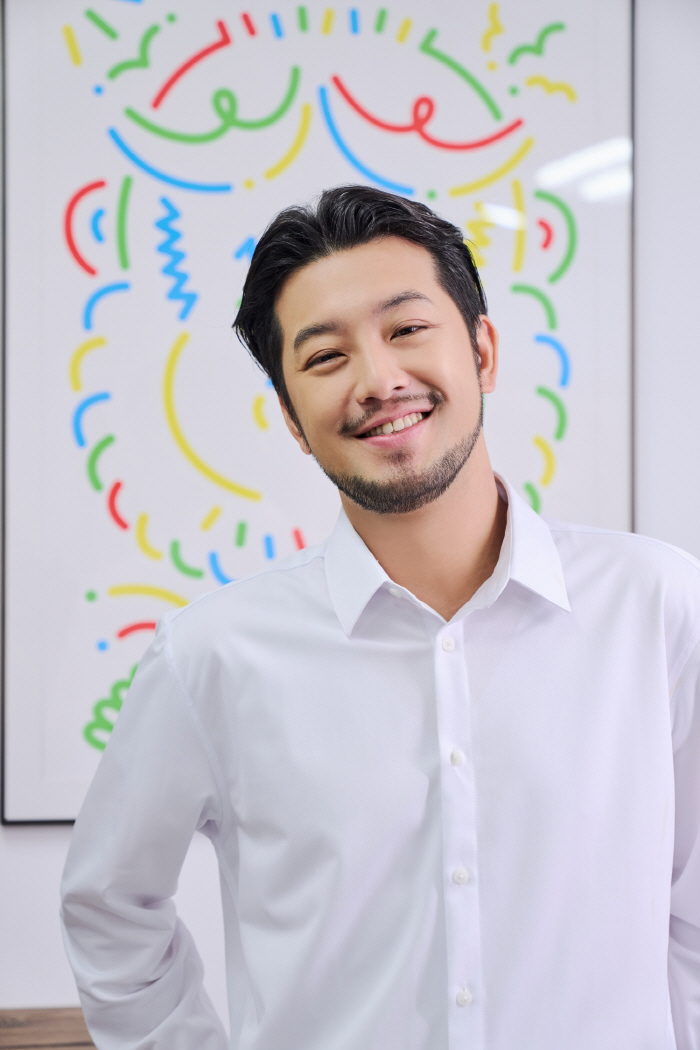 침착맨, 샌드박스 떠나 '직접 회사 설립'.."기쁜 마음으로 새로운 시작…