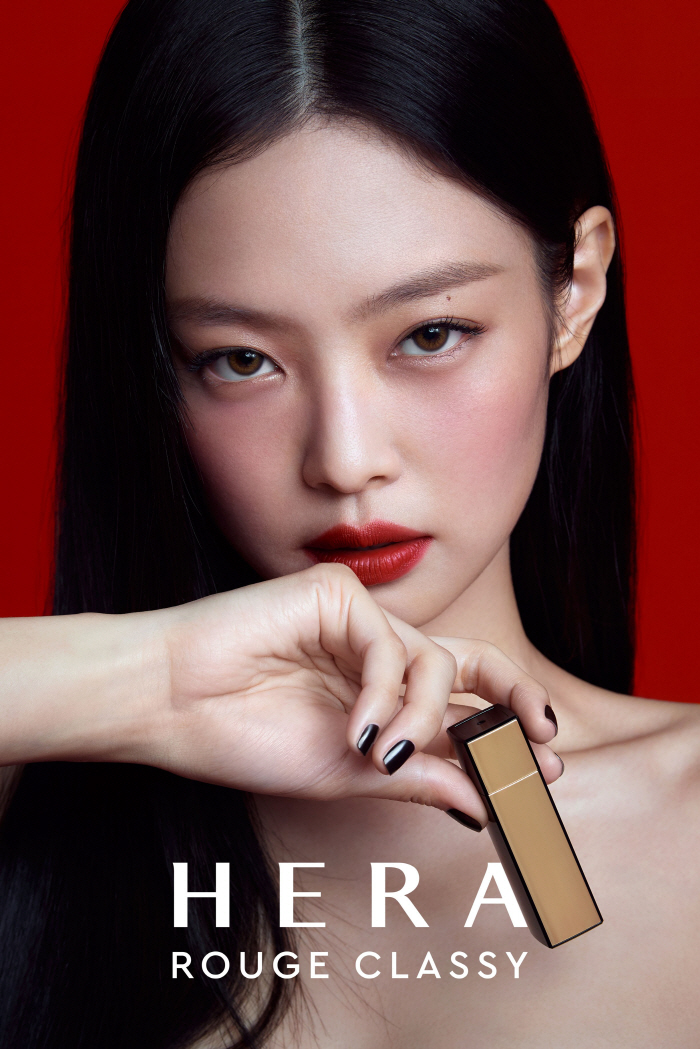 헤라, 블랙핑크 제니와 6년 연속 모델 재계약