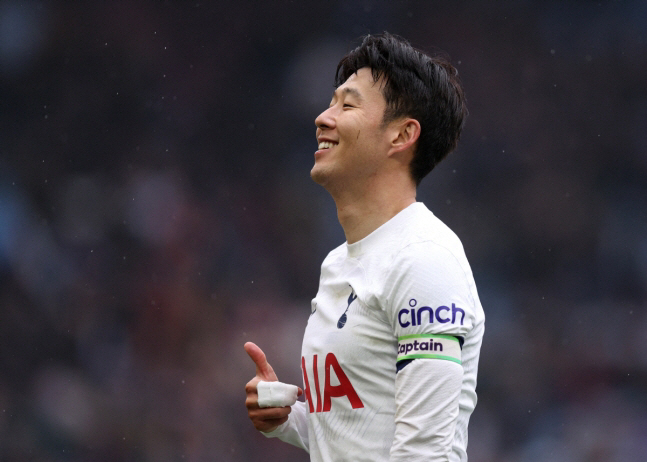 ‘괴물’ 홀란이 이상하다...손흥민 생애 2번째 EPL 득점왕 대박 찬스