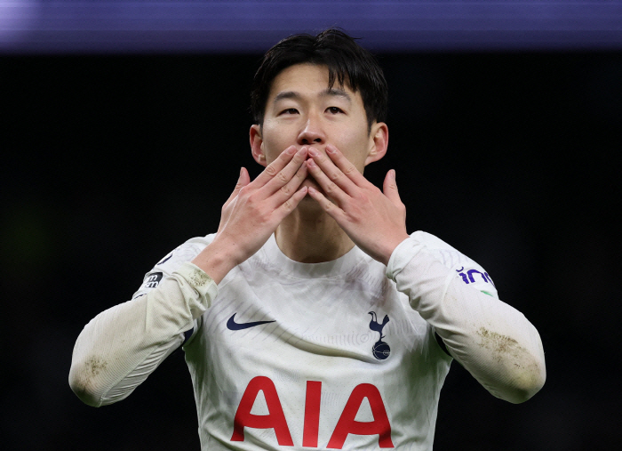 ‘괴물’ 홀란이 이상하다...손흥민 생애 2번째 EPL 득점왕 대박 찬스