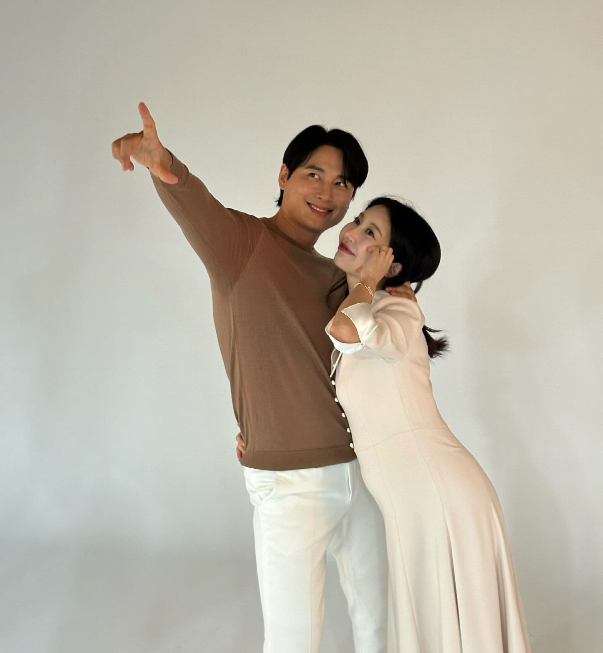 '이지훈♥' 아야네 "출산까지 15주..너무 슬퍼서 눈물 나"