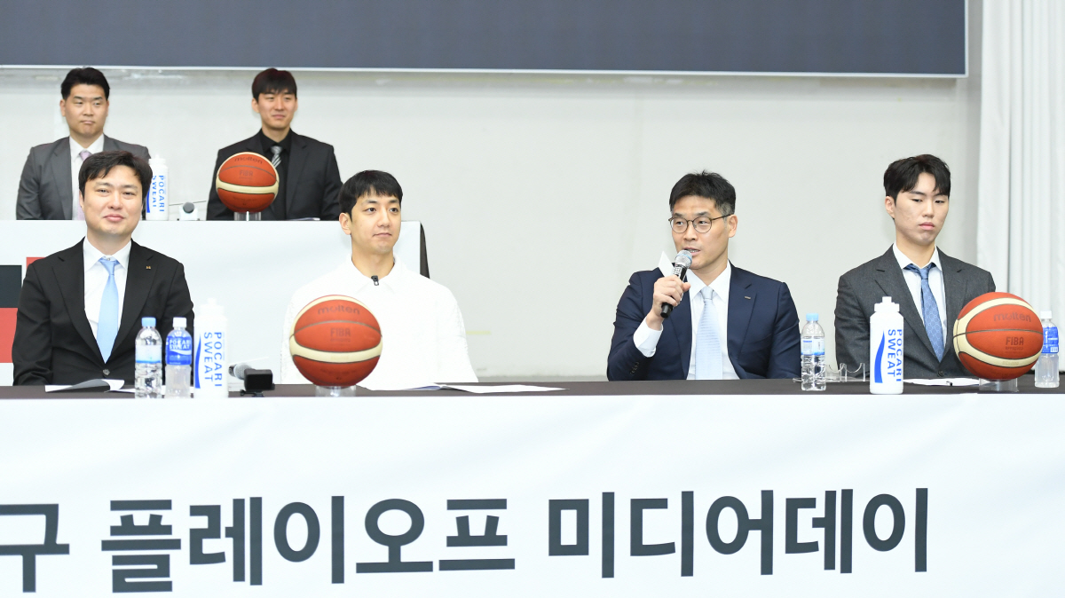 뜨거운 입담으로 예열마친 '봄 농구', 인터뷰 폼 미쳤다 [KBL PO …