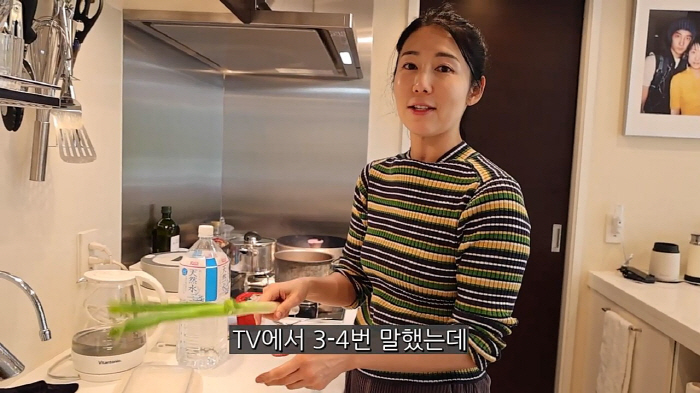 사유리, 매운 떡볶이를 암걸린 母에게 접대, 괜찮을까?('사유리tv')