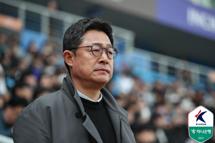 [현장 인터뷰]답답한 이민성 감독 "한경기 끝날때마다 부상, 죽겠다"