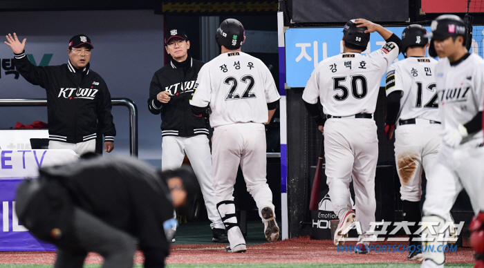 '대타 김민혁 5타점 맹타' KT 한화전 스윕패 충격 탈출, KIA 양현…