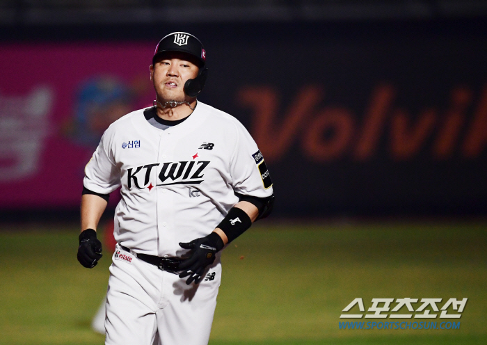 '대타 김민혁 5타점 맹타' KT 한화전 스윕패 충격 탈출, KIA 양현…