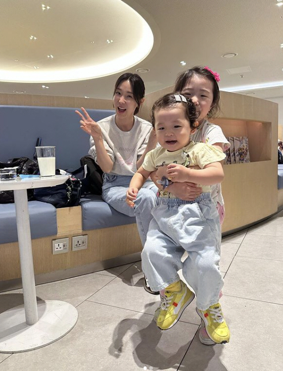 '문재완♥' 이지혜, 두 딸 母의 속마음 "딸 둘은 사랑이지만 힘듦주의"