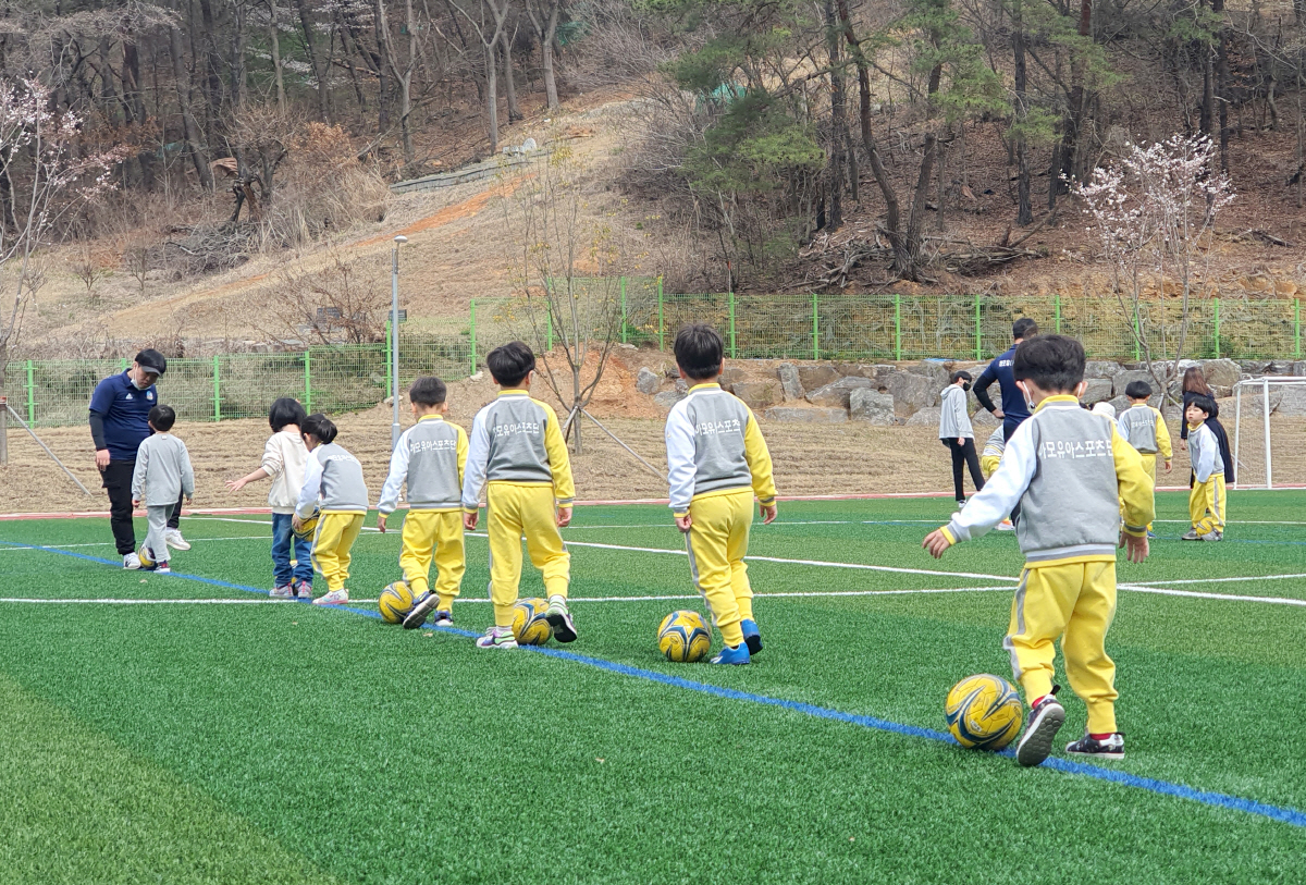 '뛰놀며 쑥쑥 자라요' KSPO 스포츠가치센터, 하모 유아스포츠단 운영 …