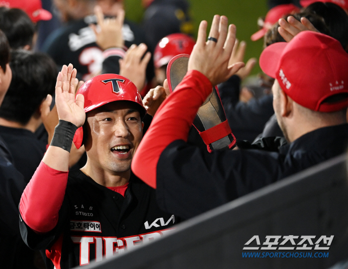 '1위 한화 바로 뒤에 KIA' 서건창 홈런+3타점, 네일 QS 2승. …