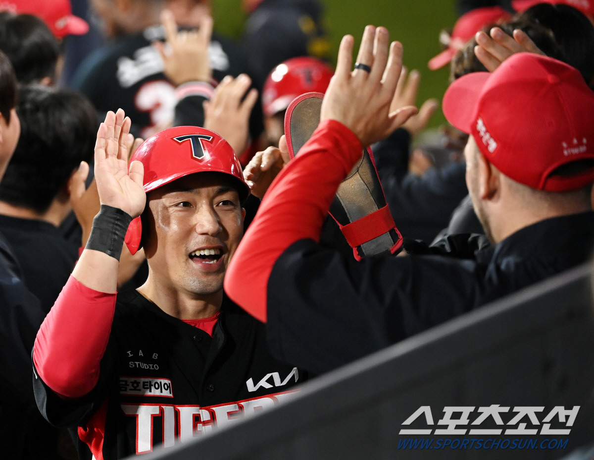 '1위 한화 바로 뒤에 KIA' 서건창 홈런+3타점, 네일 QS 2승. …