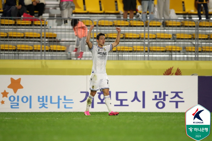 [현장리뷰]'제르소 극장골' 인천, 광주 3대2 잡고 '시즌 첫 연승'……