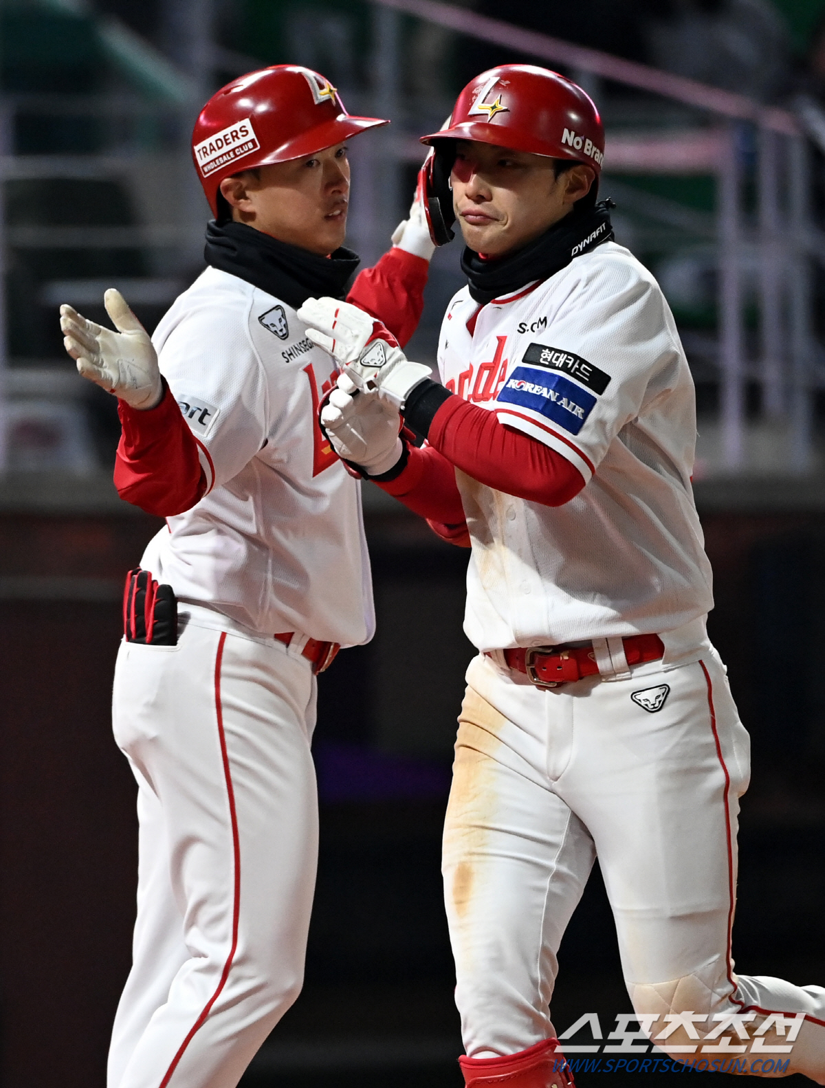 '한유섬 또 넘겼다!' 최정 빠진 SSG, 파죽의 5연승+승률 7할…두산…