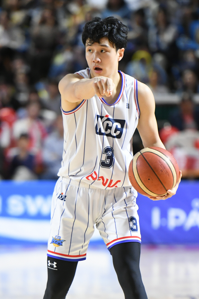[6강PO 히어로] KCC 허웅, "PO에서는 양팀 관중을 절반씩 입장시…