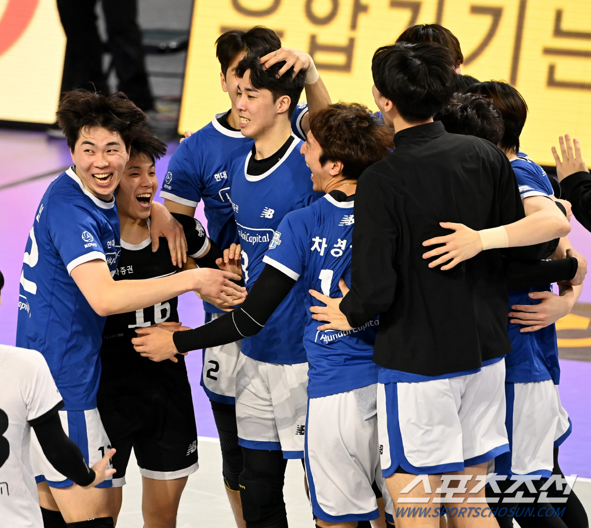 한선수 4번째 FA 계약 체결하나…남자부 17명 FA 명단 공시[오피셜]