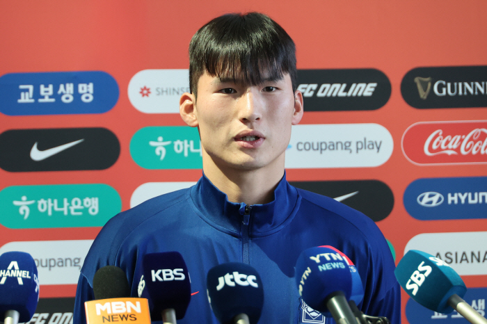 "우승컵 들고 금의환향" 황선홍호의 당찬 다짐...U-23아시안컵 본격 …