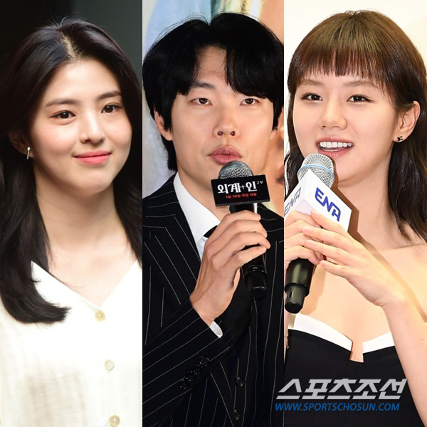 혜리·류준열, '불편한 한솥밥' 피했지만…'재밌네' 대첩 후 또 엮인 전…