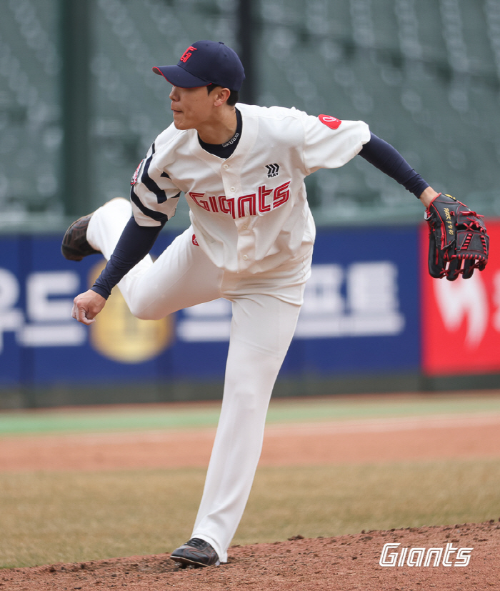 "'기다렸다'는 말에 뭉클" 7년전 마지막 가을야구 이끈 불꽃남자, 93…