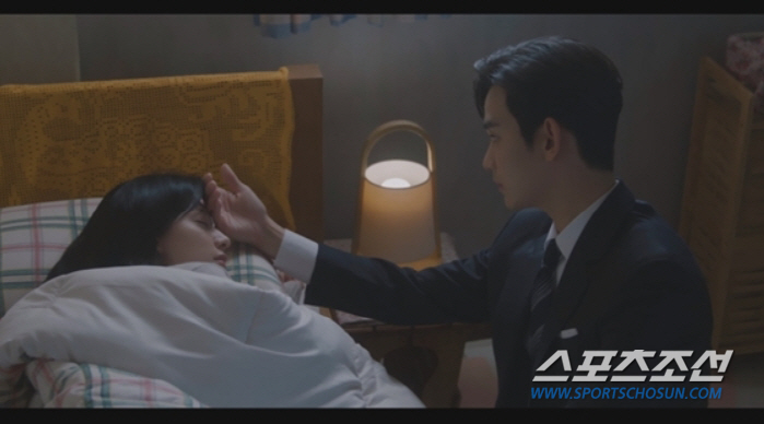 [종합]김수현, 패싸움까지도 가능? 멜로·액션·두뇌게임 다 되며 土 안방…