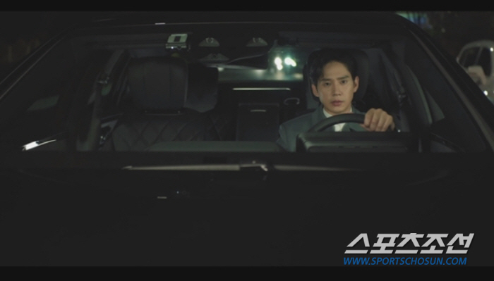 [종합]김수현, 패싸움까지도 가능? 멜로·액션·두뇌게임 다 되며 土 안방…