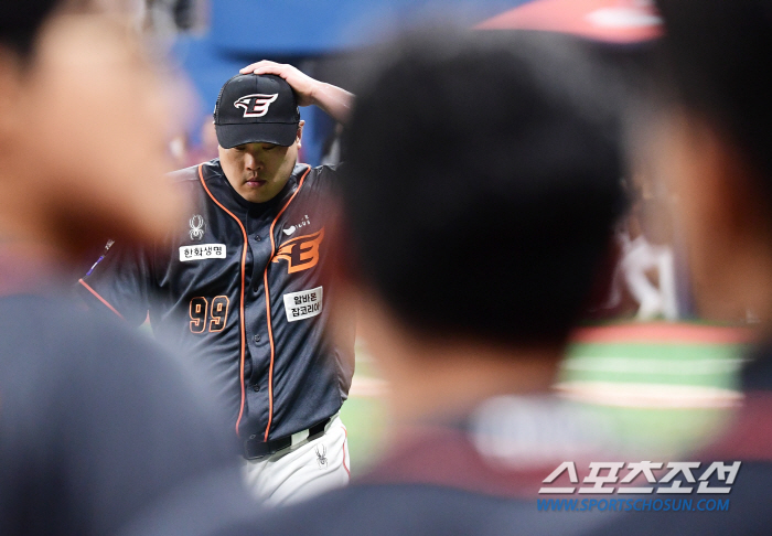 "해볼만 하다 생각" "철저히 코너워크 해야" 이게 류현진이 처한 '냉정…