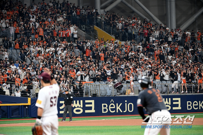 '이것이 한화의 힘이다' 키움, 고척돔 경사...역사상 첫 3G 연속 매…