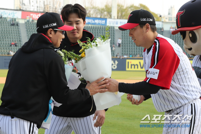 '넥센 305승+SK 101승+LG 94승' LG에서 우승+500승 염갈…
