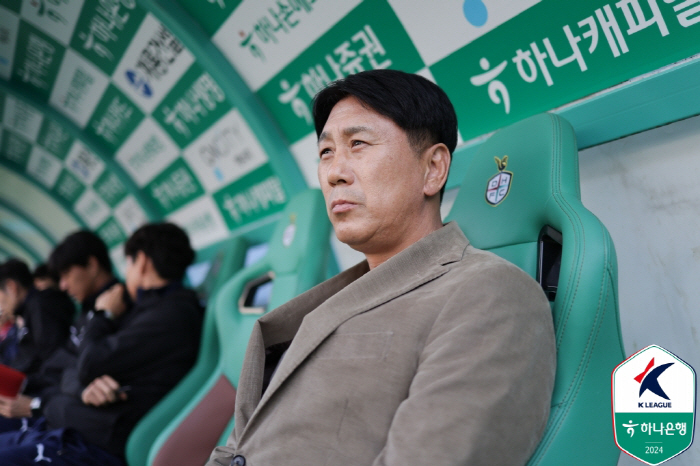 [현장인터뷰]'2-1 역전승→선두' 박태하 감독 "똑똑한 우리 선수들 칭…