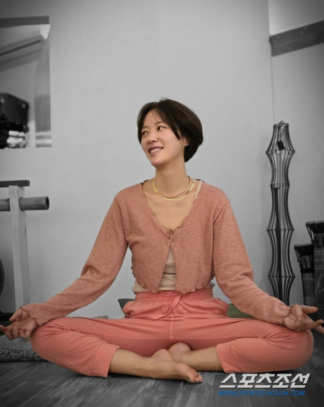 황정음의 '헛발질'이 낳은 대참사…피해자 A씨 "해외까지 얼굴 공개된 상…