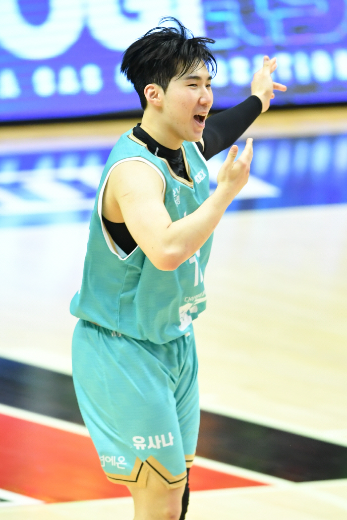 KBL 6강 시리즈의 숨은 키워드 '식스맨 효과'…승부처에서 식스맨이 떠…