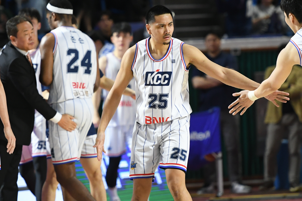 KBL 6강 시리즈의 숨은 키워드 '식스맨 효과'…승부처에서 식스맨이 떠…