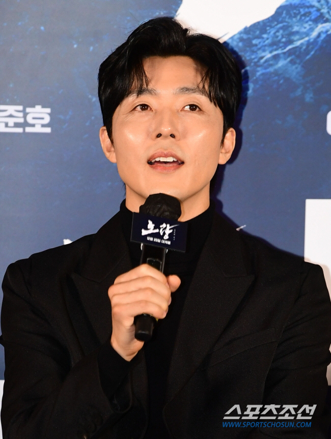 [SC줌人] '하이드' 불륜남→살인마에 '지배종' 서포터까지…'이무생로랑…