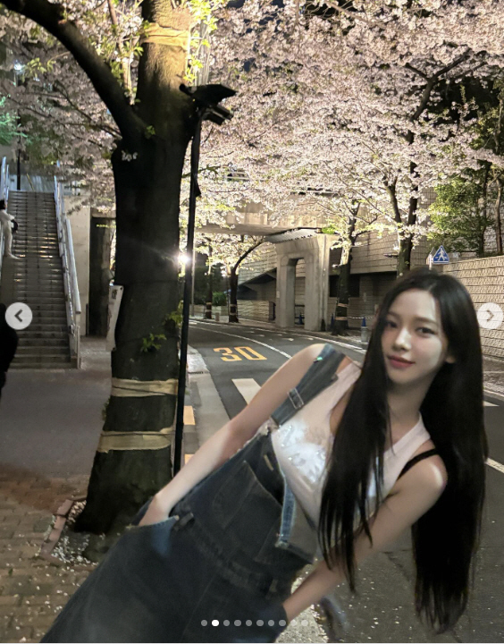 "봄이 왔어" 카리나 '이재욱 결별' 7일만 근황 '씩씩' CG같은 미모
