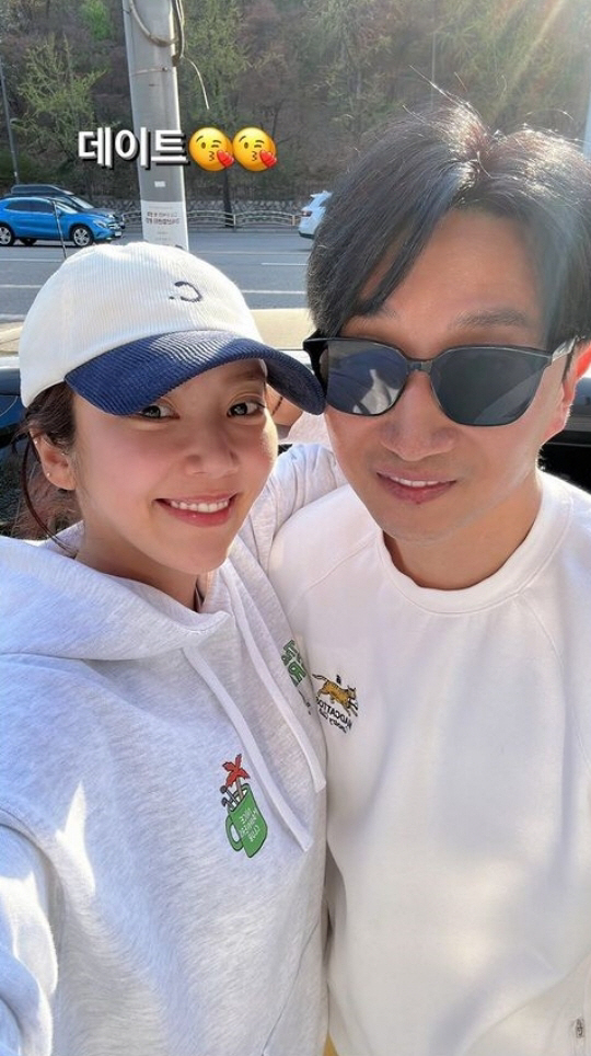손담비♥이규혁, 포차 데이트 중 '달달 입맞춤'.."너무 좋았어"