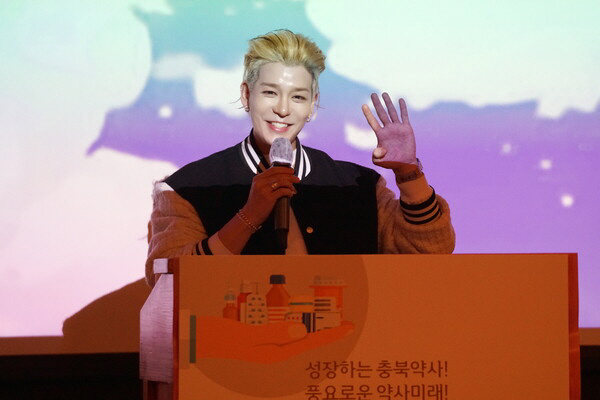 '마약퇴치 홍보대사' 강성훈 "외로운 연예인 삶, 가족으로 버텨..청년들…