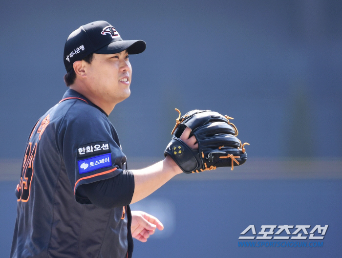 "70구 이후 고전? 5월 이후면 심각하겠지만…" 최악의 9실점, 류현진…