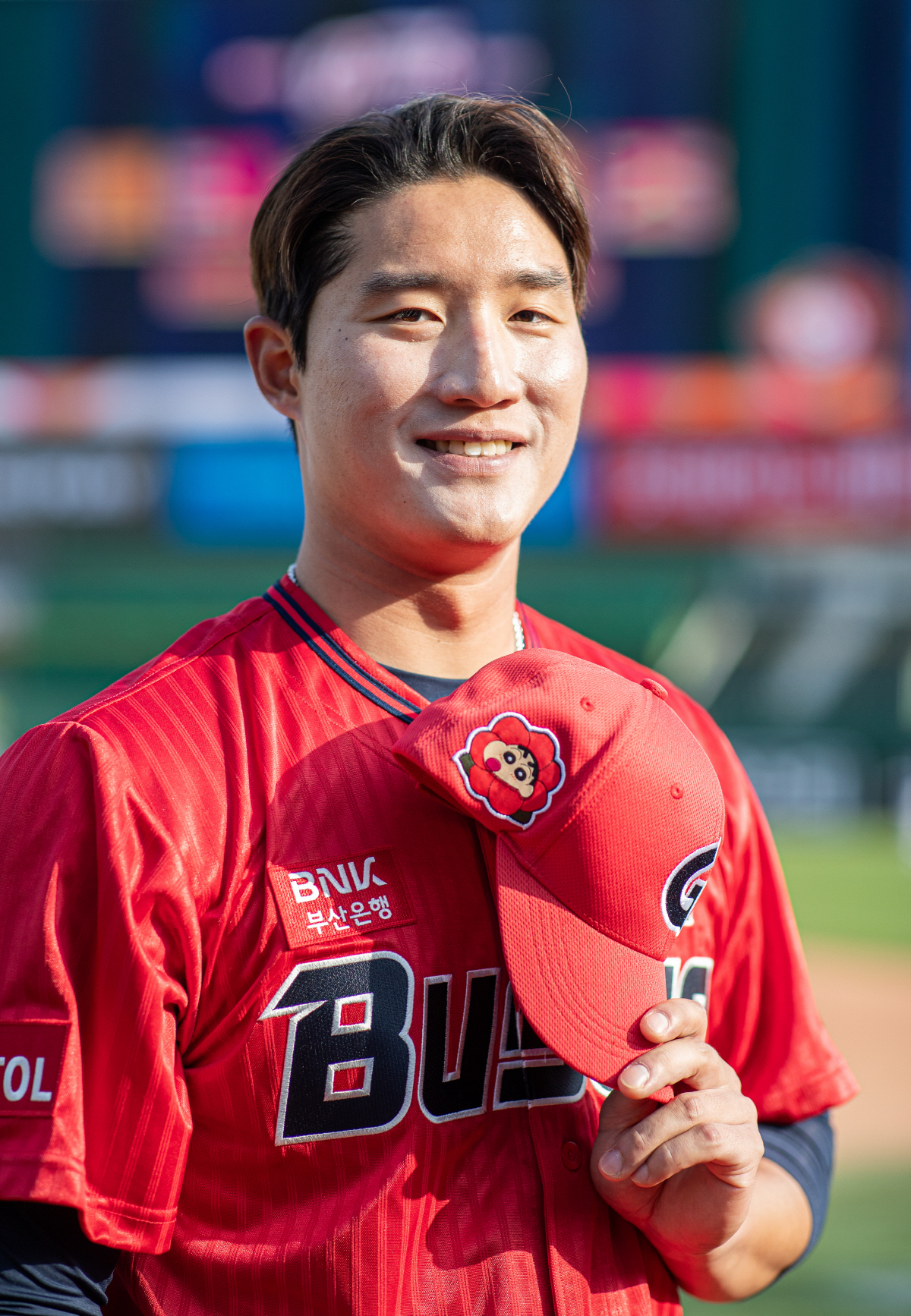 '짱구와 함께' 롯데, 2024시즌 '부산동백시리즈'로 치른다