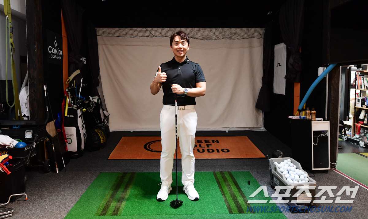 '레슨시장 양극화' 정점에 선 1타강사의 최고 비법...레슨장이야, 체력…
