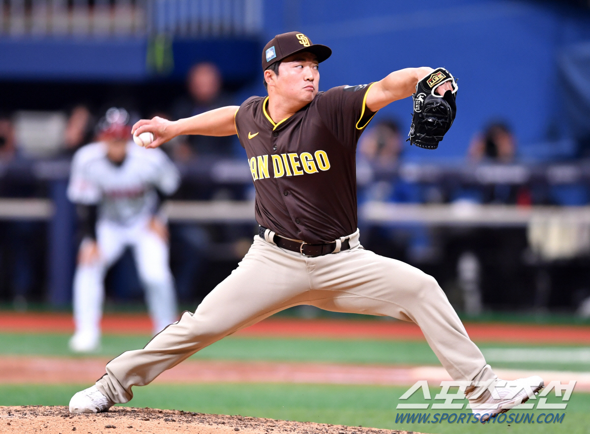 'ERA 6.75' 154명中 111위, 고우석 더블A서도 이 정도라면 …