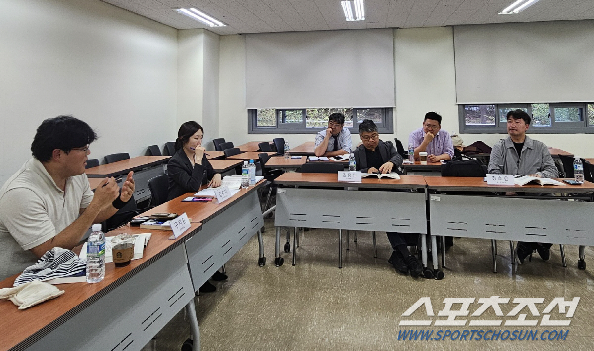 "유럽문화,축구 빼고 이해 못하지" 한국유럽학회,의미있는 첫 축구 세션