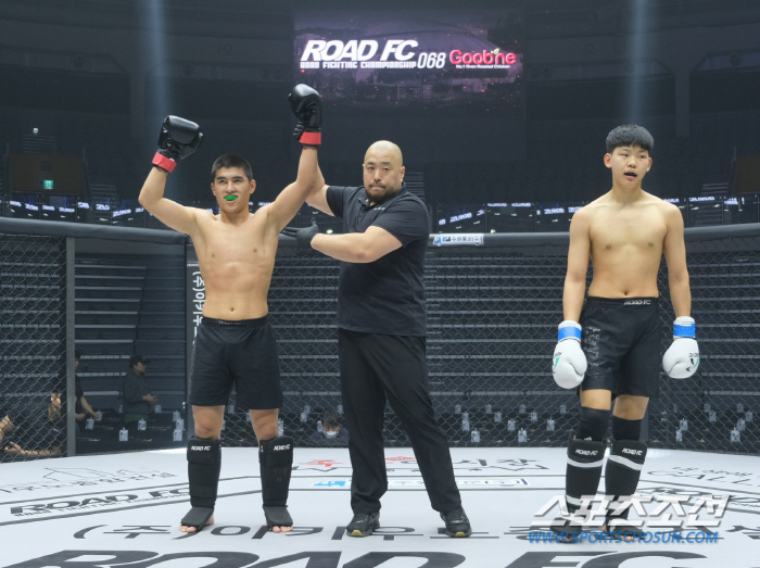 '스포츠 메카' 장충체육관에서 개최된 로드FC 센트럴리그, 미래가 밝은 …