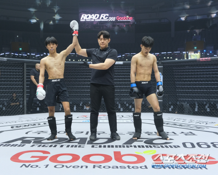 '스포츠 메카' 장충체육관에서 개최된 로드FC 센트럴리그, 미래가 밝은 …