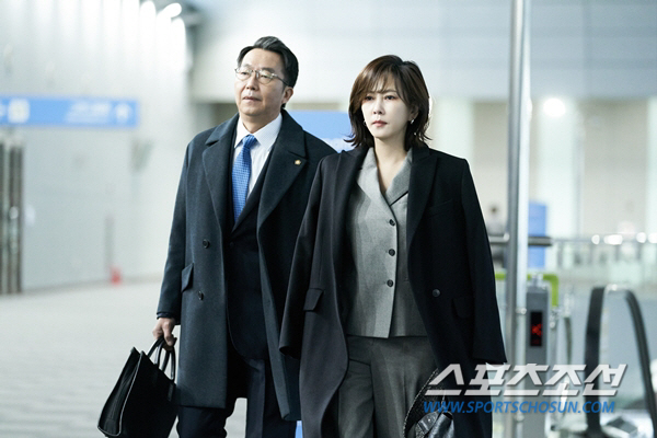 [SC줌人]"김남주 없었으면 어쩔 뻔!' '흥행 공식'을 뒤엎은 김남주의…