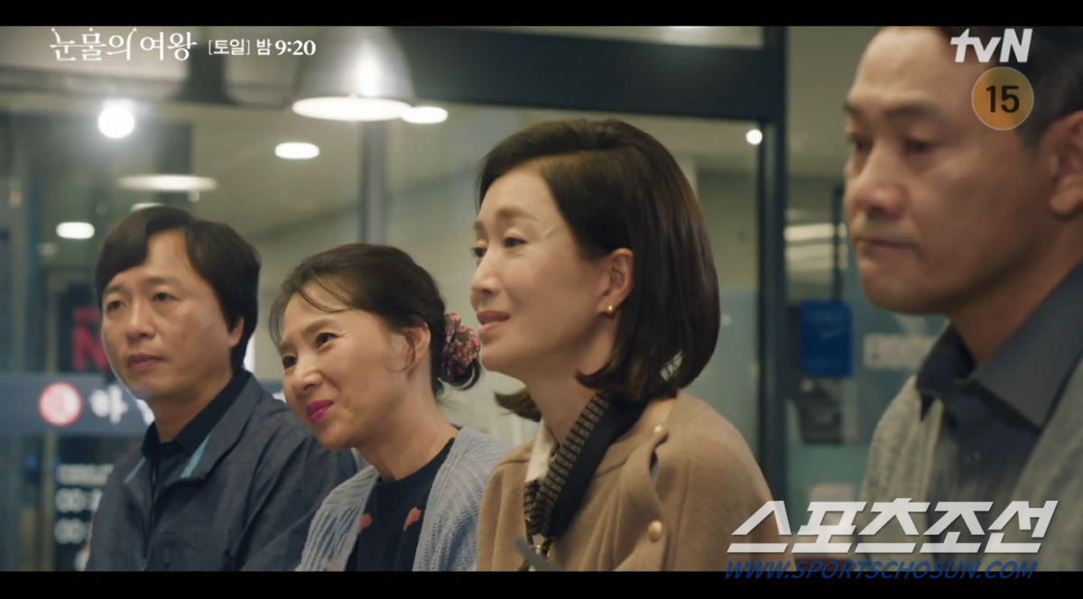 [SC초점]'눈물의 여왕', 해피엔딩은 '김지원 임신→뇌종양 치료'? 백…