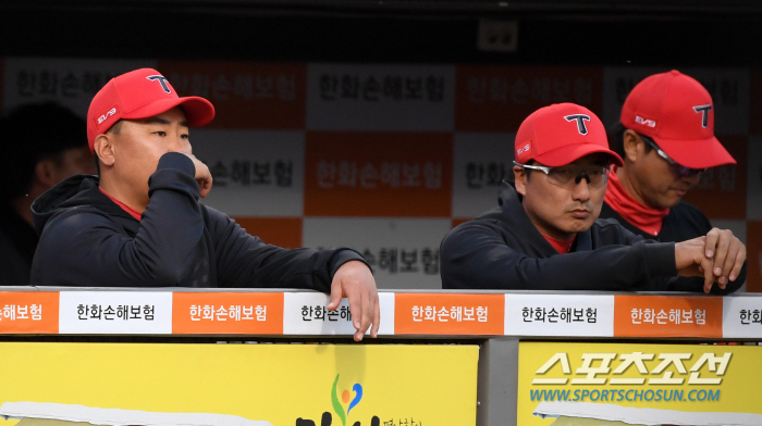 '왜 잠이 안오지' 연승에도 잠 설친, 꽃감독...대체 왜?[대전 토크]