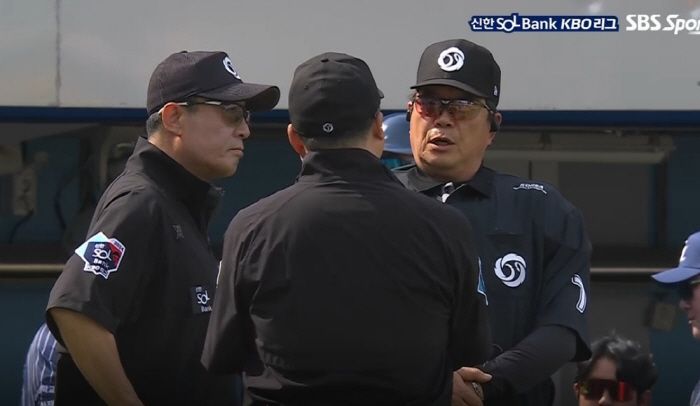 "음성은 볼인거야" "스트라이크 들렸다"  심판이 모여 거짓말 작당? 초…