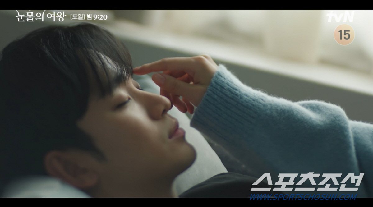 "백번 다시 태어나도 당신 만나고 싶은데". '신혼 모드' 김지원, ♥김…