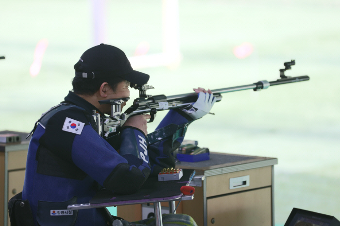 '파리 패럴림픽 금빛 정조준' 2024 장애인사격 국가대표 창원 1차 선…