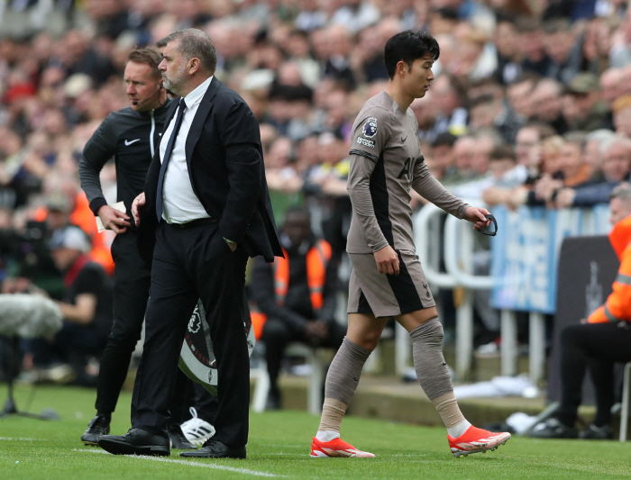 "손흥민도 화나고 행복하지 않았을 것" 포스테코글루 충격 결정, EPL …